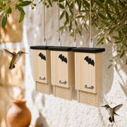 Set aus 3 Fledermauskästen aus Holz schwarz