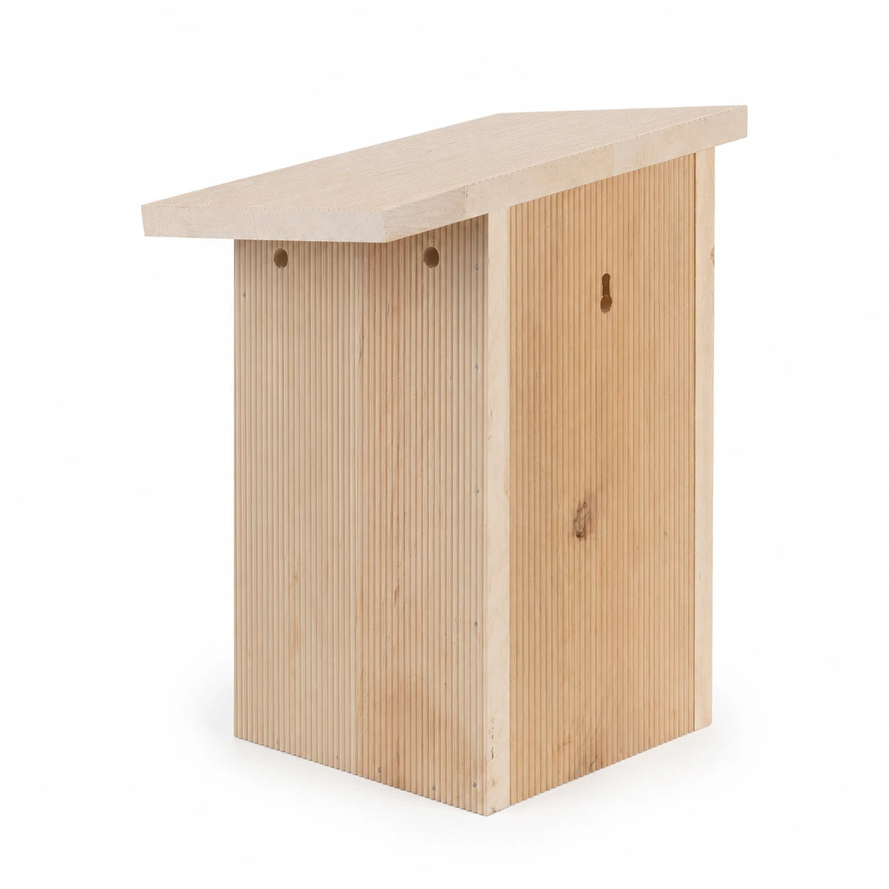 Nistkasten aus hellem Holz mit Front gerillt — Foto 3